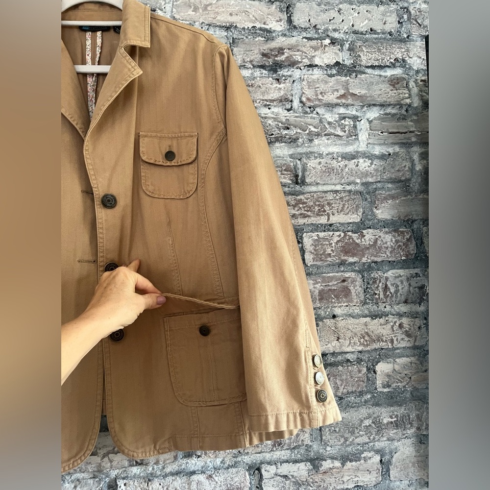 Tan Button-Up jacket, cute metal buttons and stitching detail, excellent cond🌸 - Picture 4 of 10